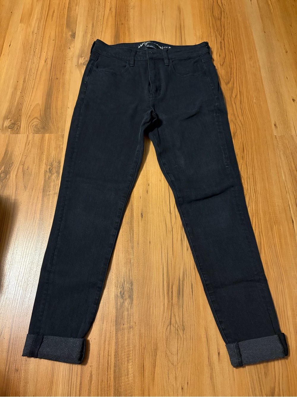 American Eagle Outfitters High-Rise Black Skinny Jeans Size 6 Regular